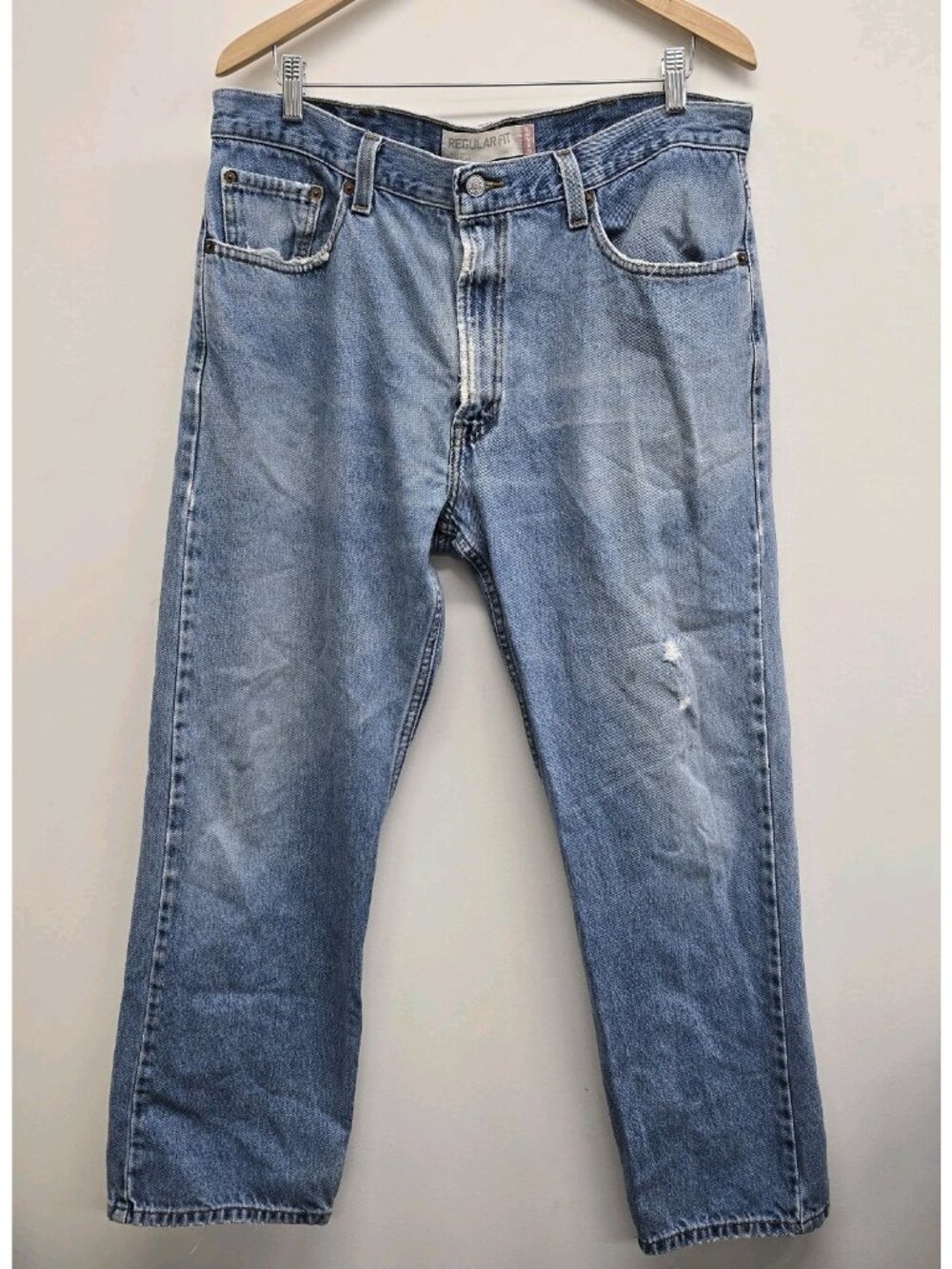 VTG Levis 505 Regular Fit Jeans Size 38x30 Well Worn Stains Thrashed Streetwear